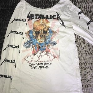 Long-sleeve Metallica top